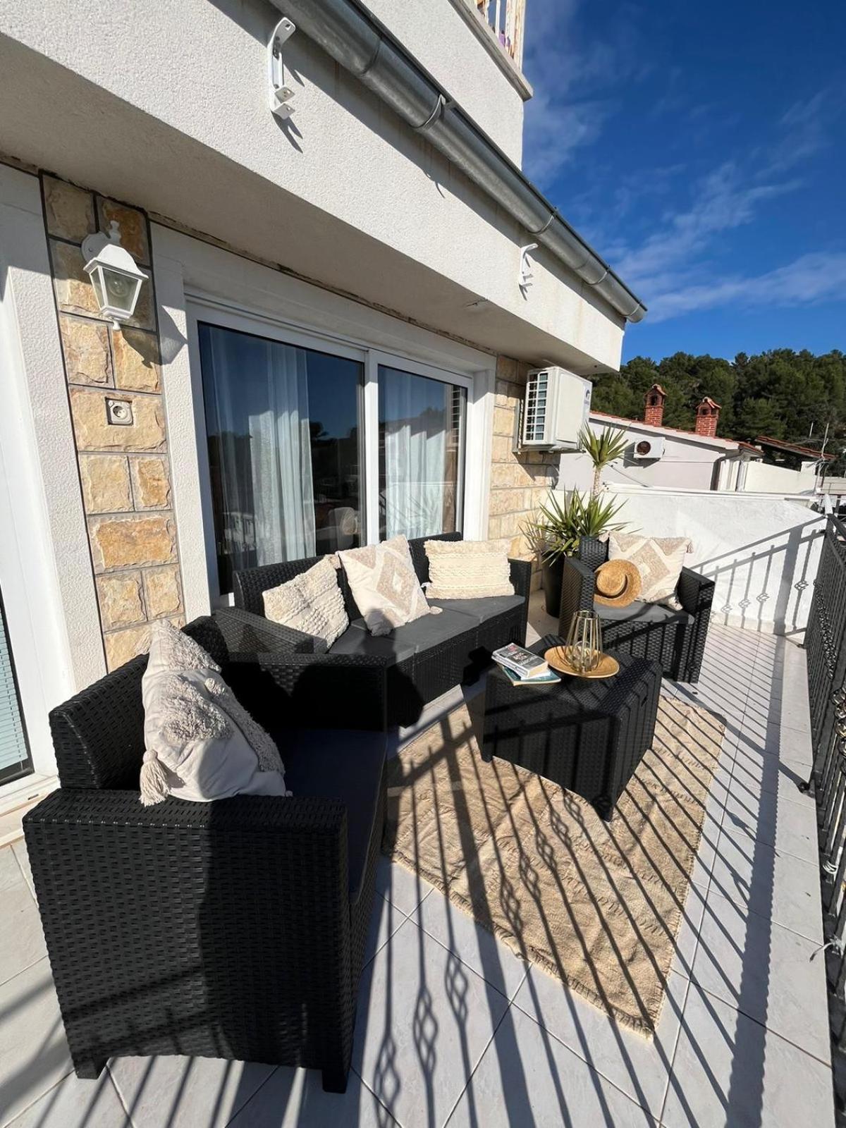 Apartments Tino Hvar Town Dış mekan fotoğraf
